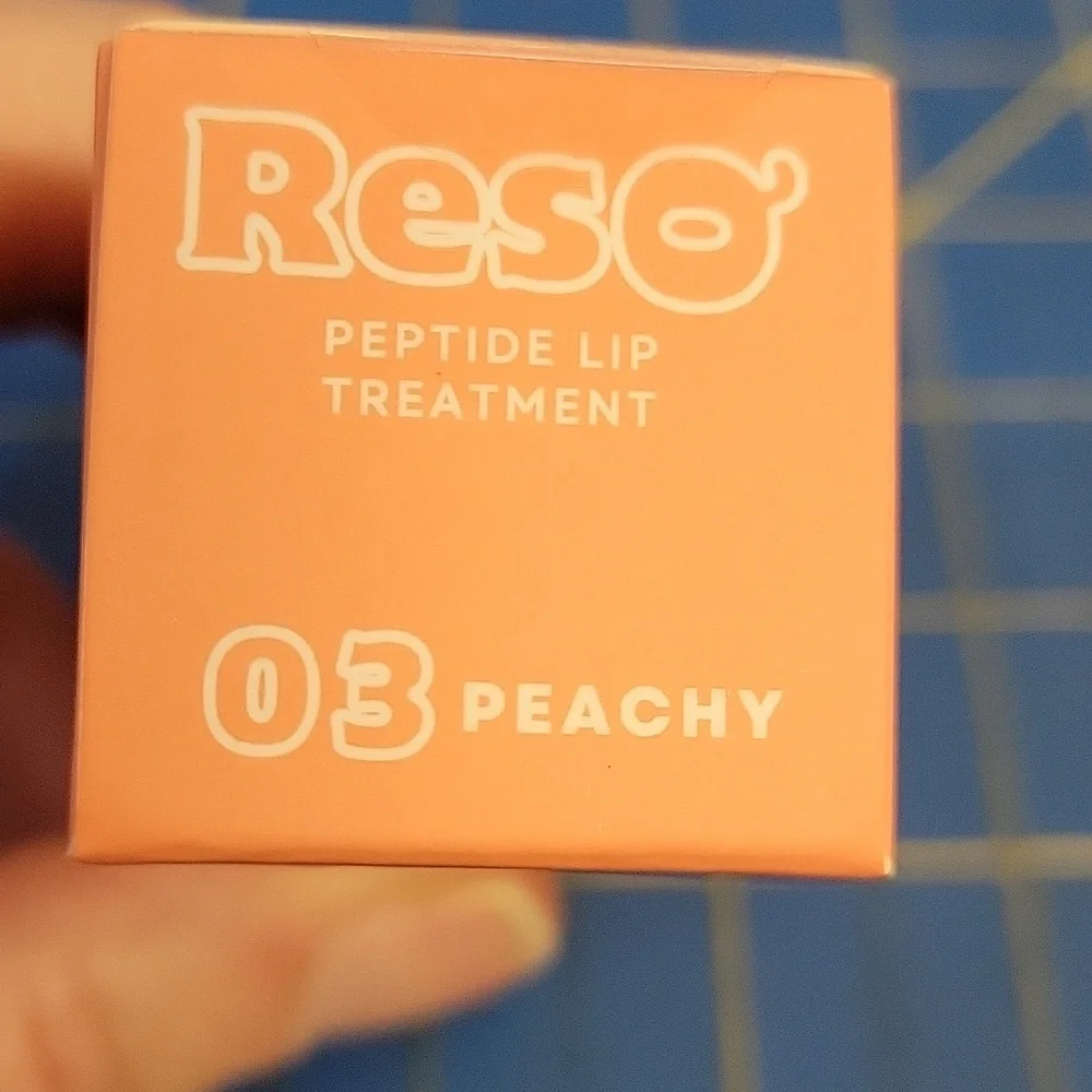 OZ + LAB Peptide Lip Treatment Hydrating Peachy 03 New Sealed Box